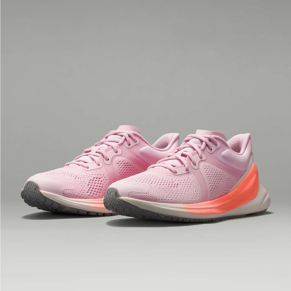 Lululemon Blissfeel Original shoes in Peony